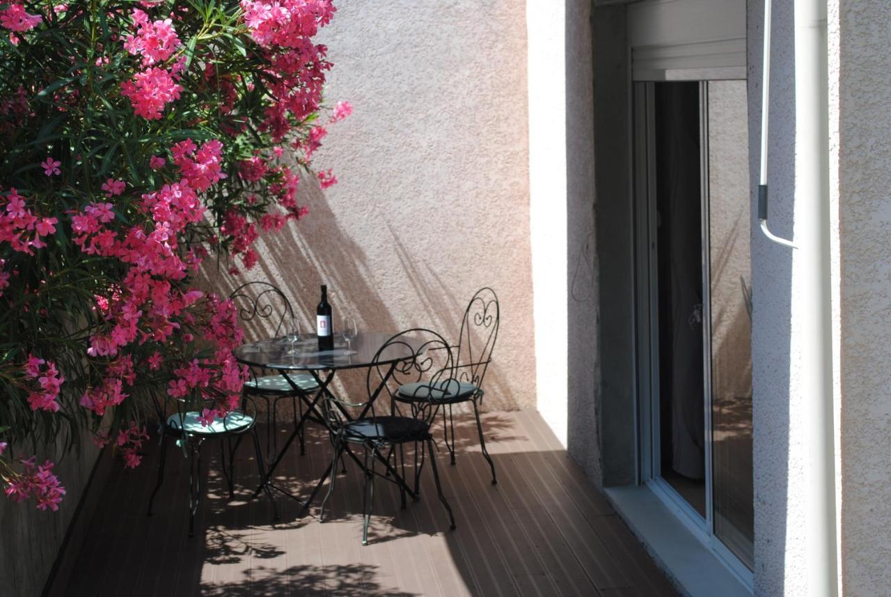 Chez Yvette , C'Est Chouette!! Bed & Breakfast Каркасон Екстериор снимка